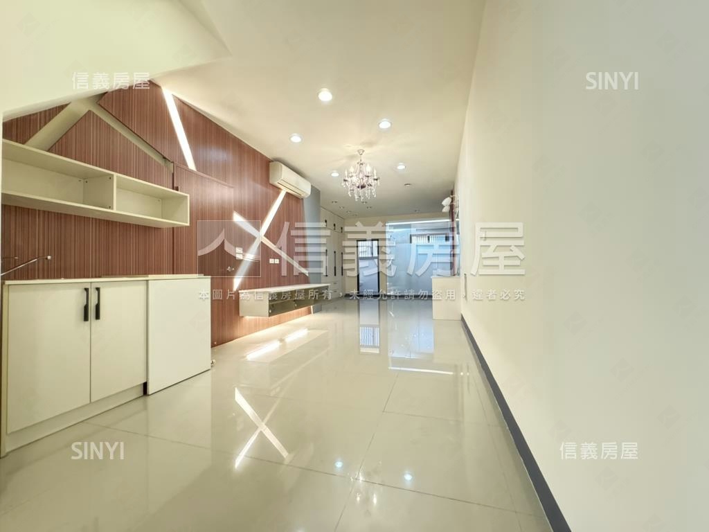 雄女漢神商圈正街透天房屋室內格局與周邊環境