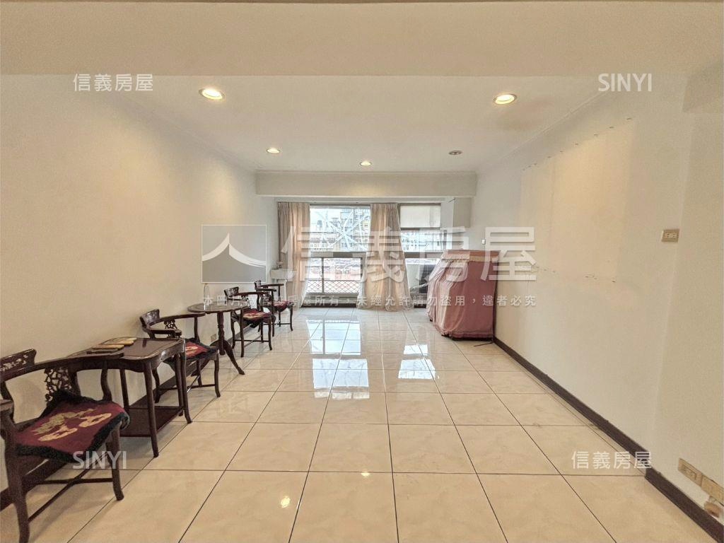 國泰杭州☆管理電梯四房房屋室內格局與周邊環境