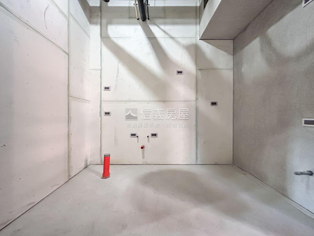 松雍朝南綠蔭臻品房屋室內格局與周邊環境