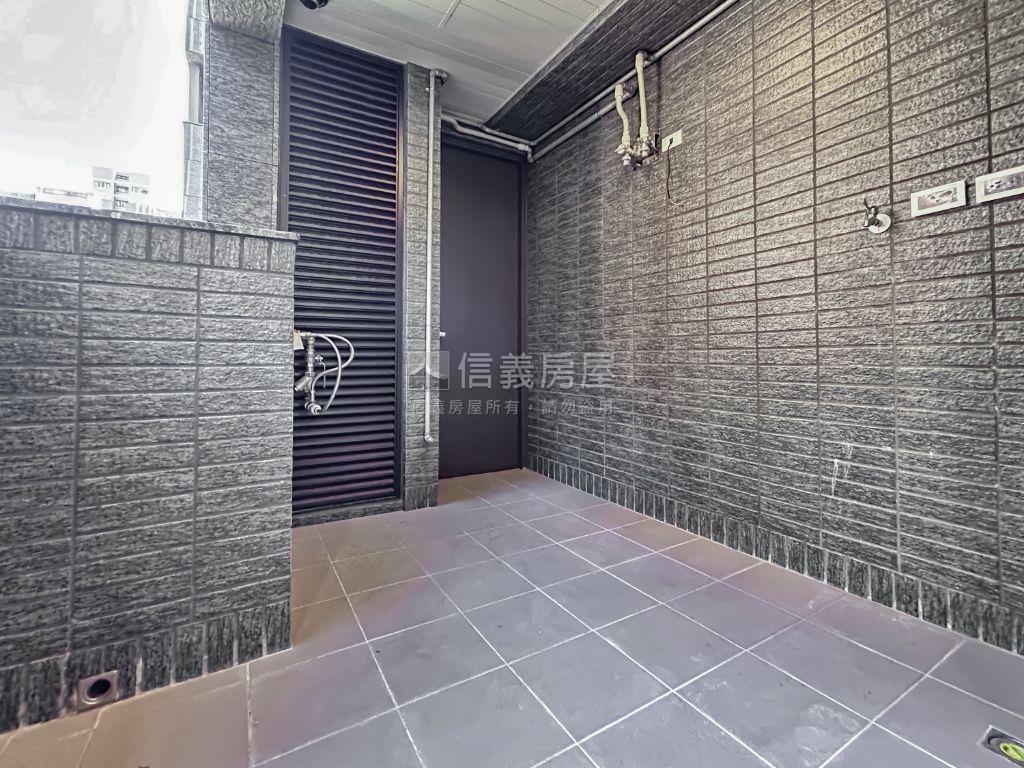 松雍朝南綠蔭臻品房屋室內格局與周邊環境