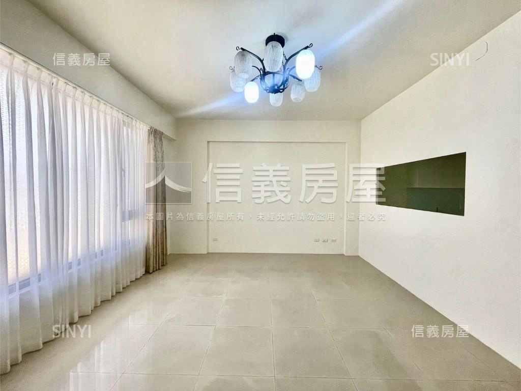 有謙稀有邊間透天房屋室內格局與周邊環境