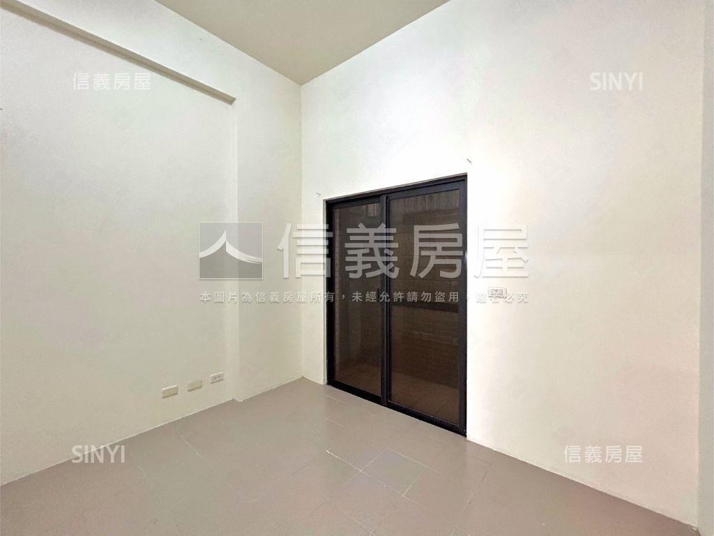 有謙稀有邊間透天房屋室內格局與周邊環境
