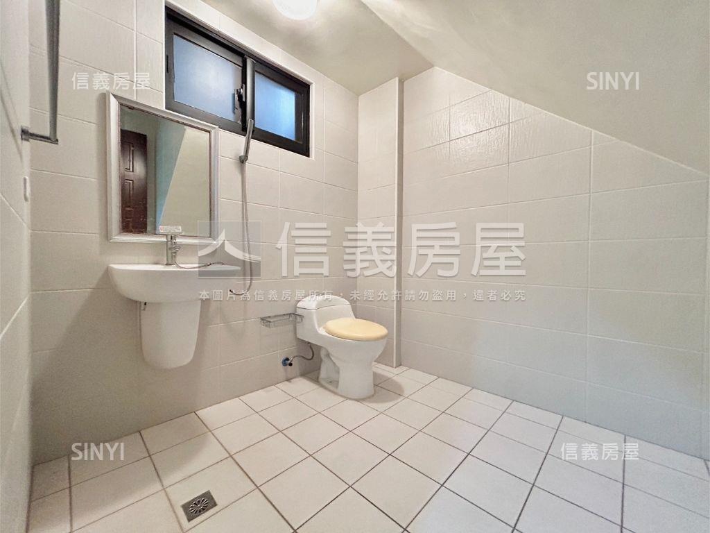 有謙稀有邊間透天房屋室內格局與周邊環境