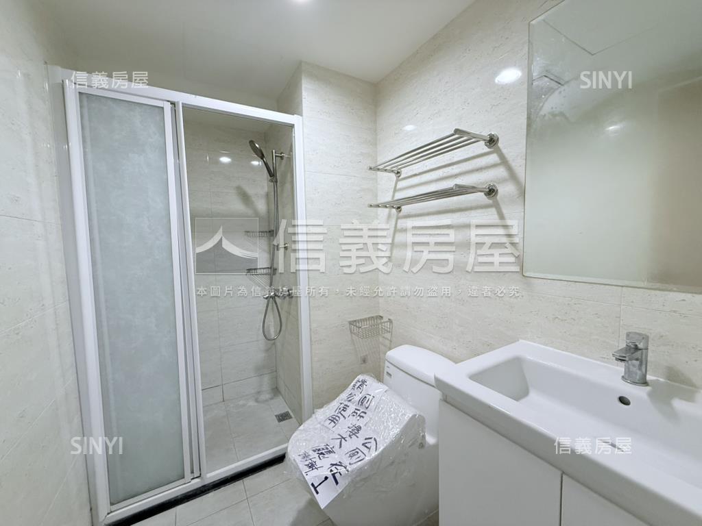 上東城兩房無玄關景觀戶房屋室內格局與周邊環境