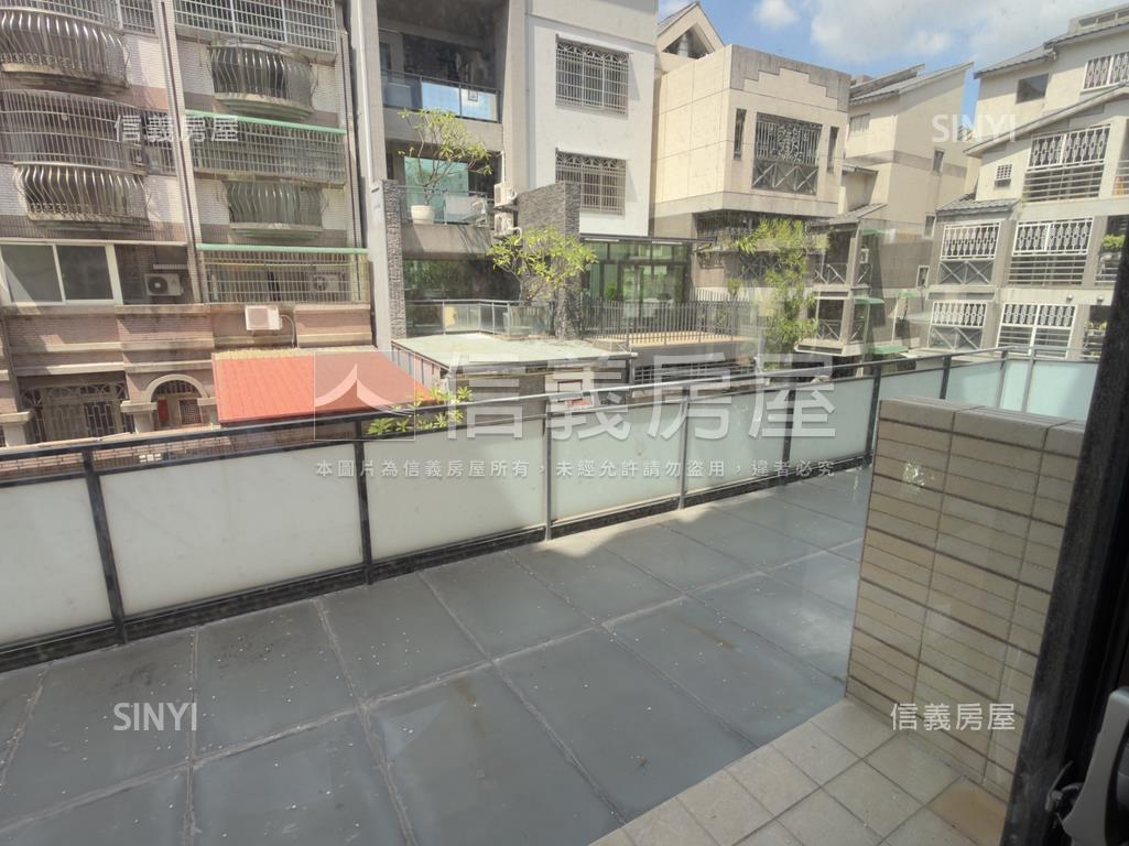 八期豪墅陶然居房屋室內格局與周邊環境