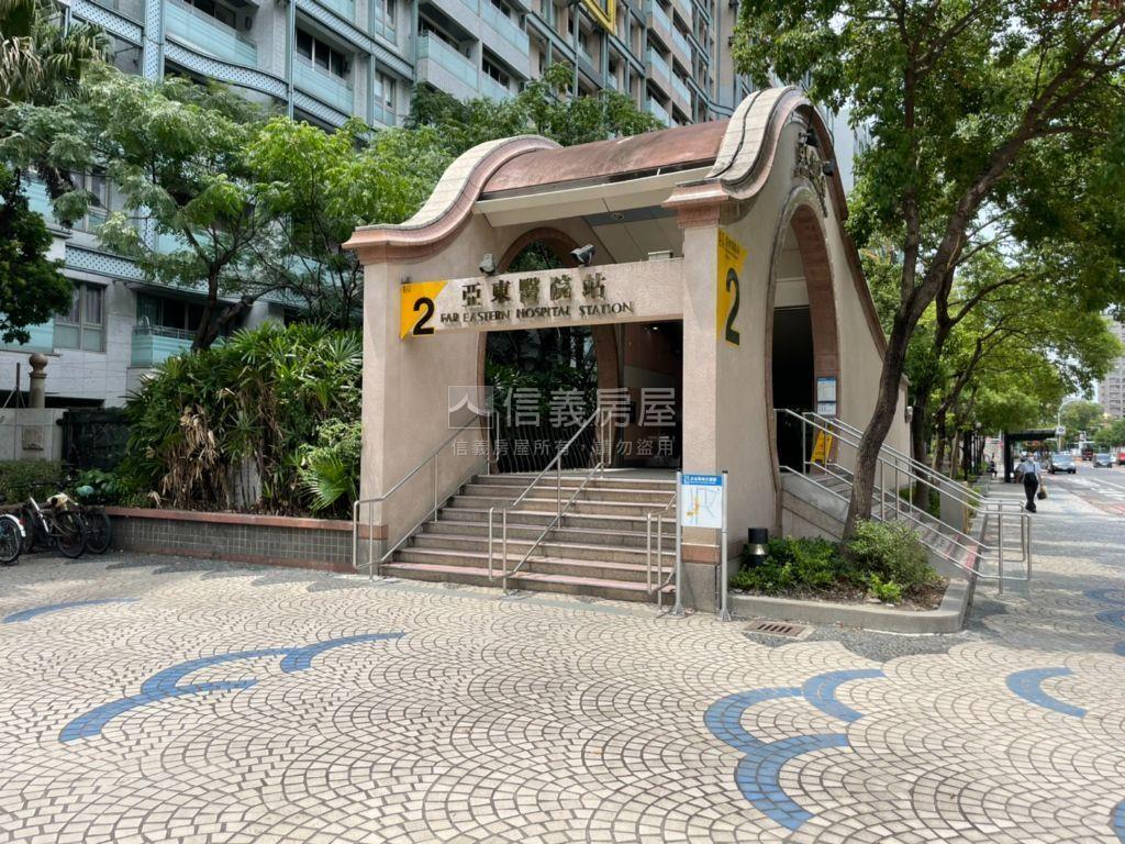 亞東捷運三樓方正公寓房屋室內格局與周邊環境
