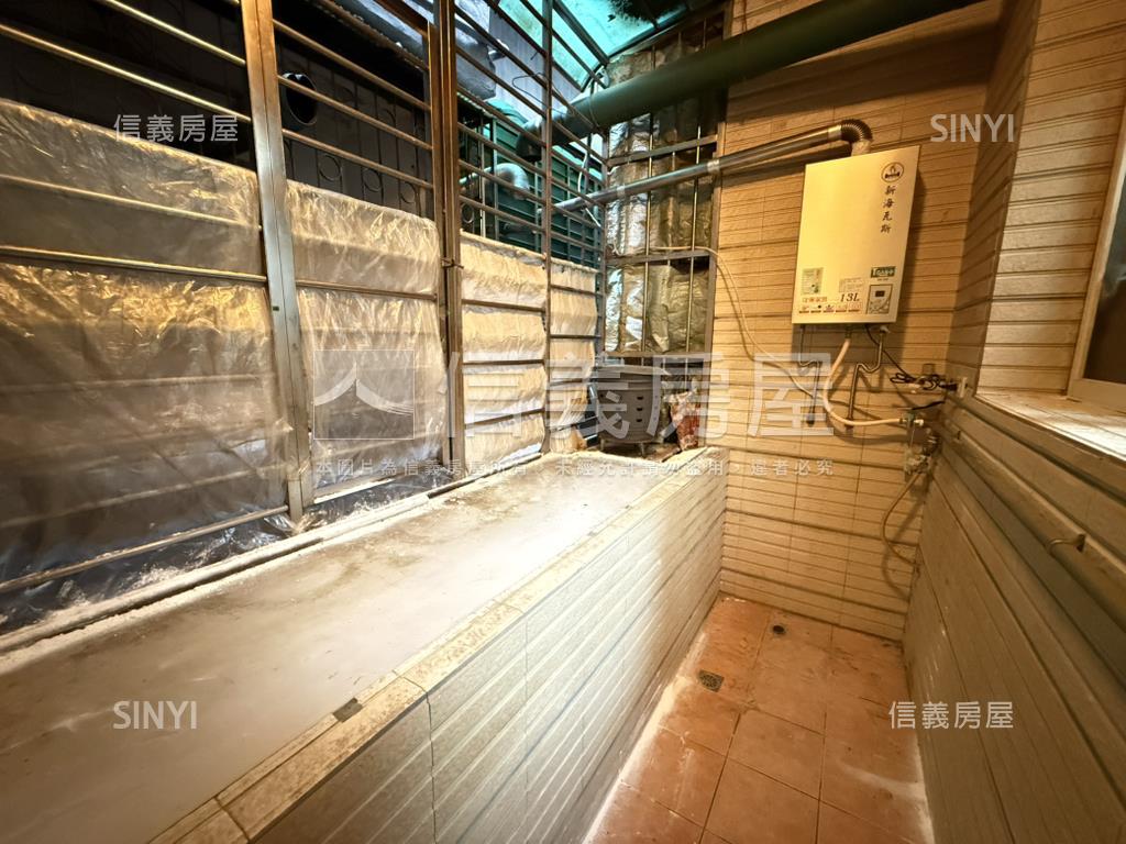 靜巷三房三樓美寓房屋室內格局與周邊環境