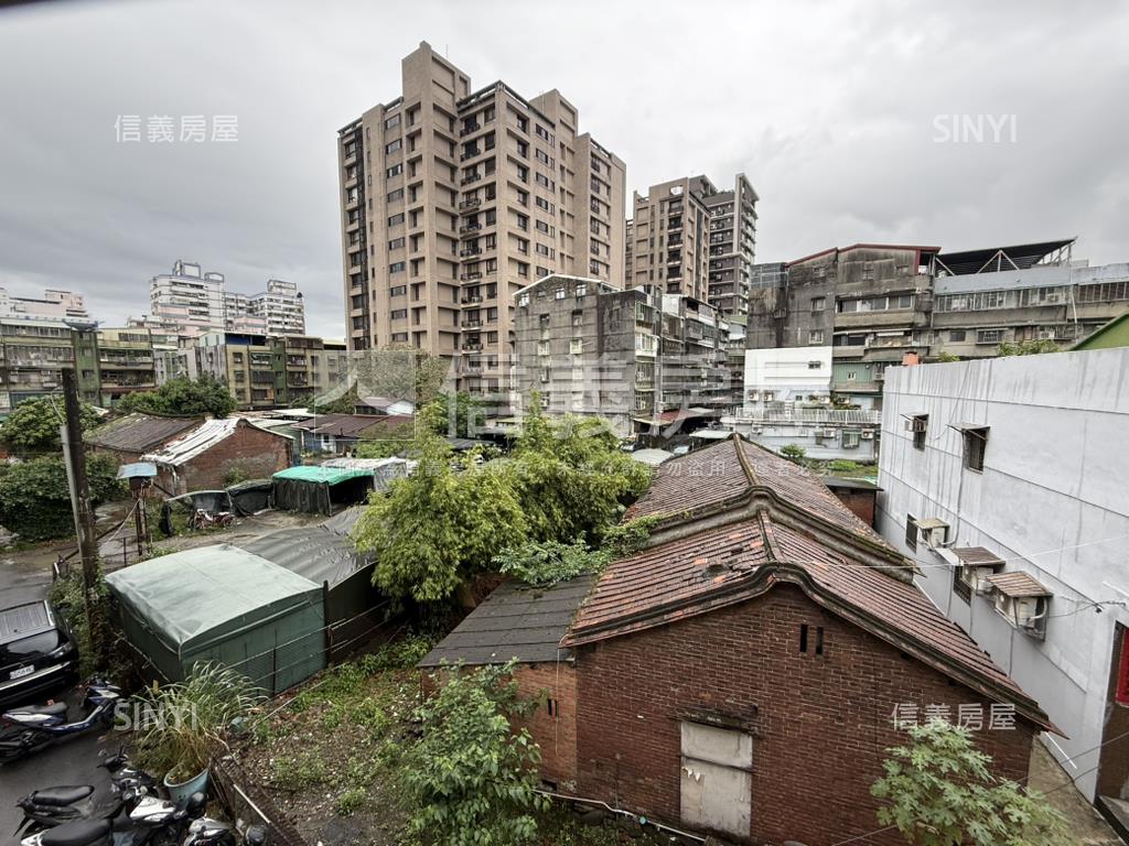 靜巷三房三樓美寓房屋室內格局與周邊環境