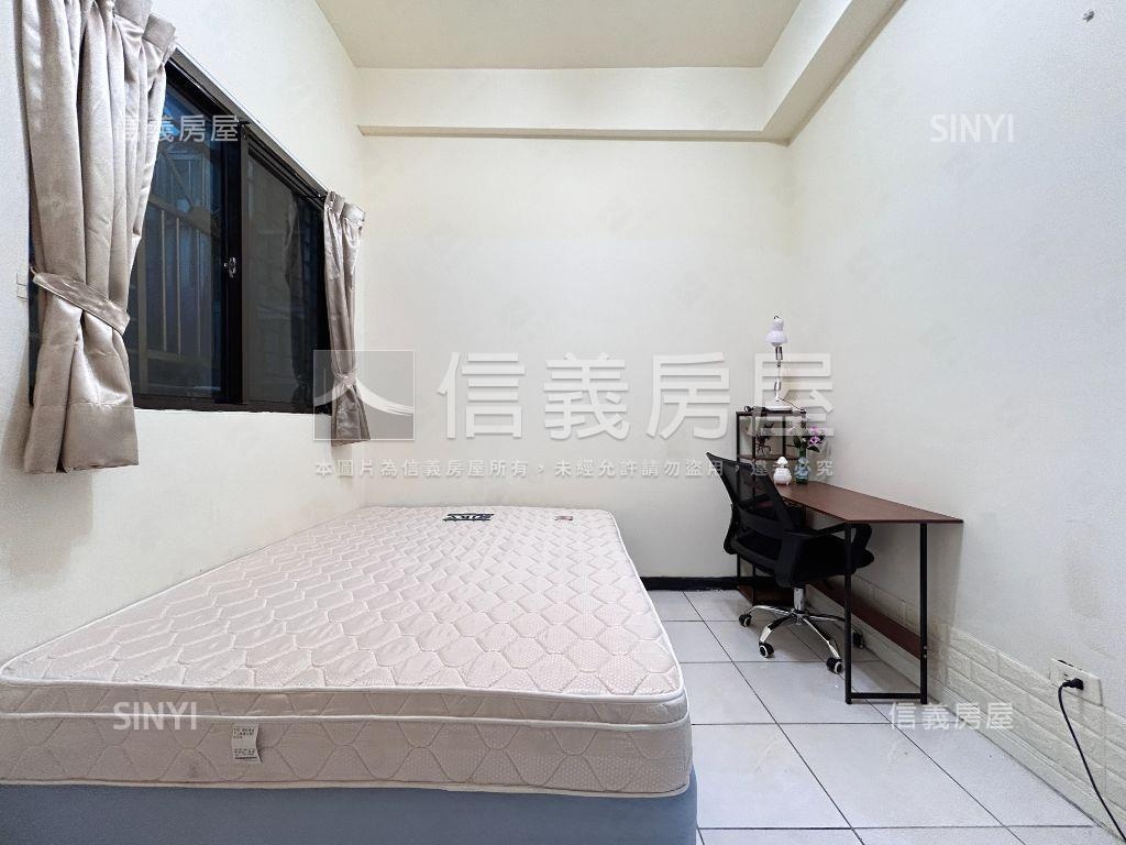 近機能電梯挑高大三房房屋室內格局與周邊環境