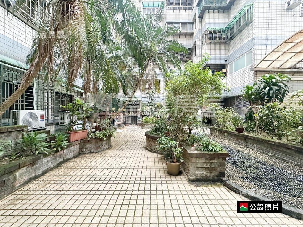 近機能電梯挑高大三房房屋室內格局與周邊環境