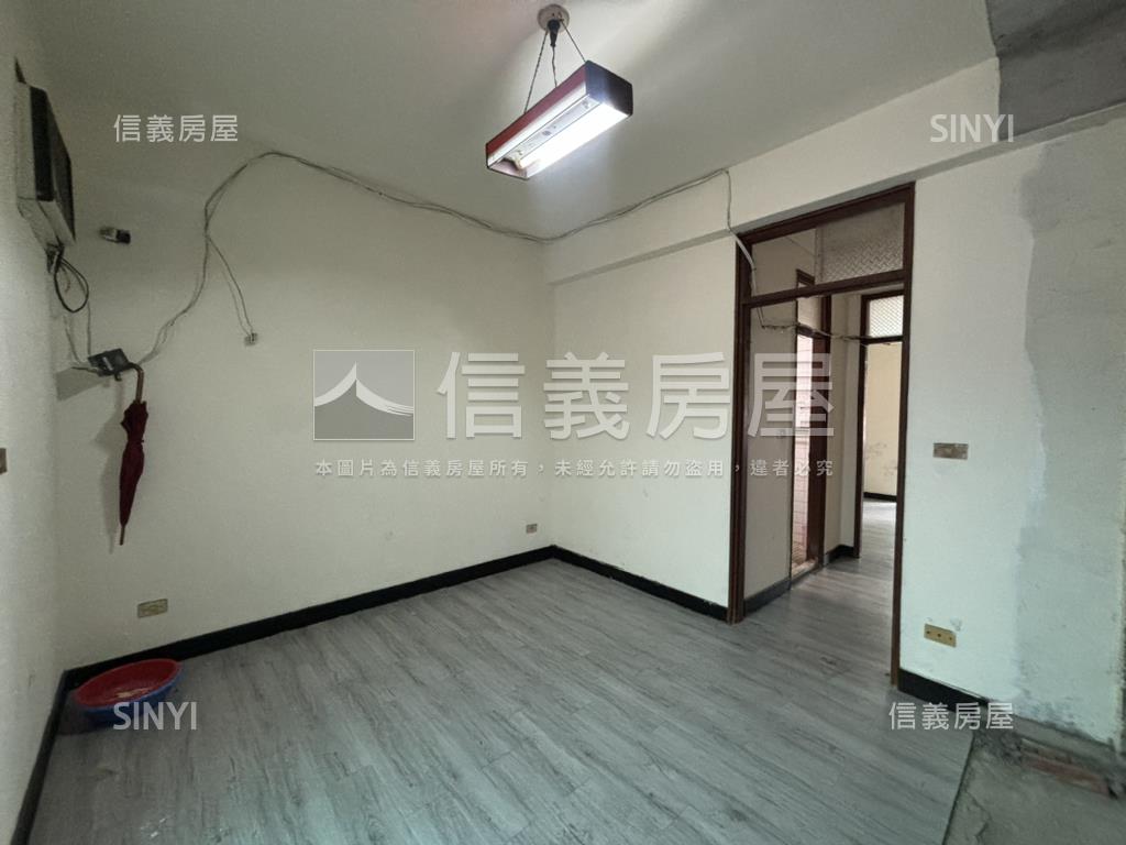 東寧一中成功店面房屋室內格局與周邊環境