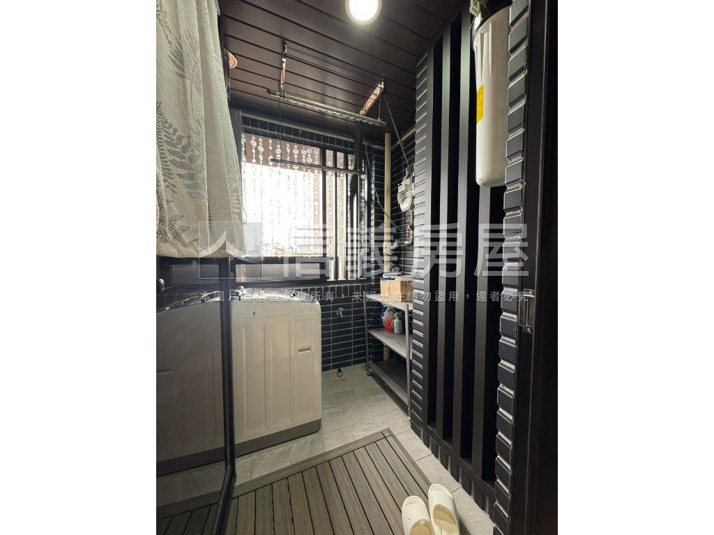 擎天森林溫馨美邸房屋室內格局與周邊環境