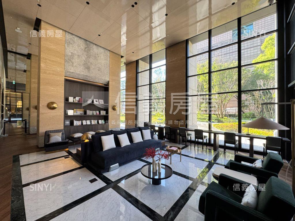 擎天森林溫馨美邸房屋室內格局與周邊環境