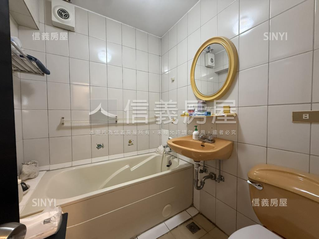 玫瑰中國城。大空間房屋室內格局與周邊環境