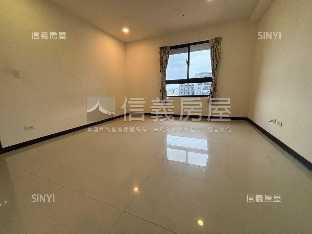 中山苑四房雙平車稀有釋出房屋室內格局與周邊環境