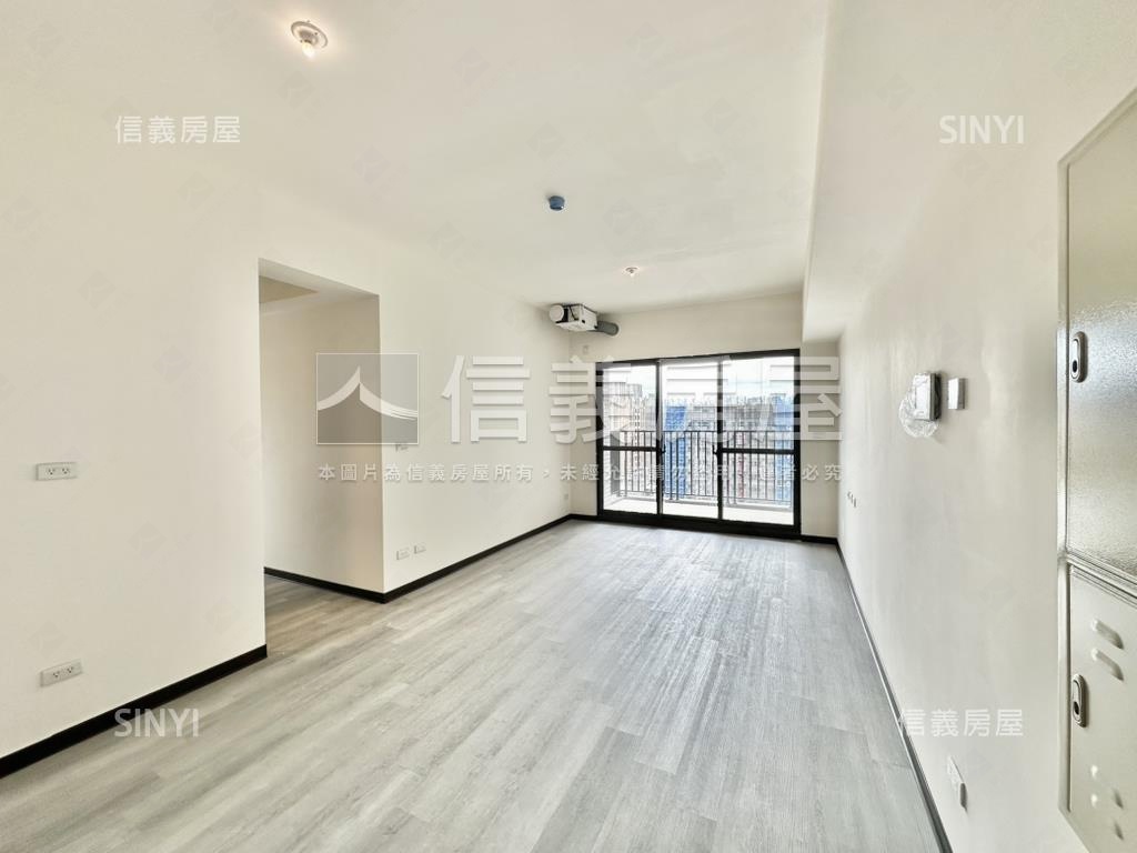 坐北朝南櫻花知殷三房平車房屋室內格局與周邊環境