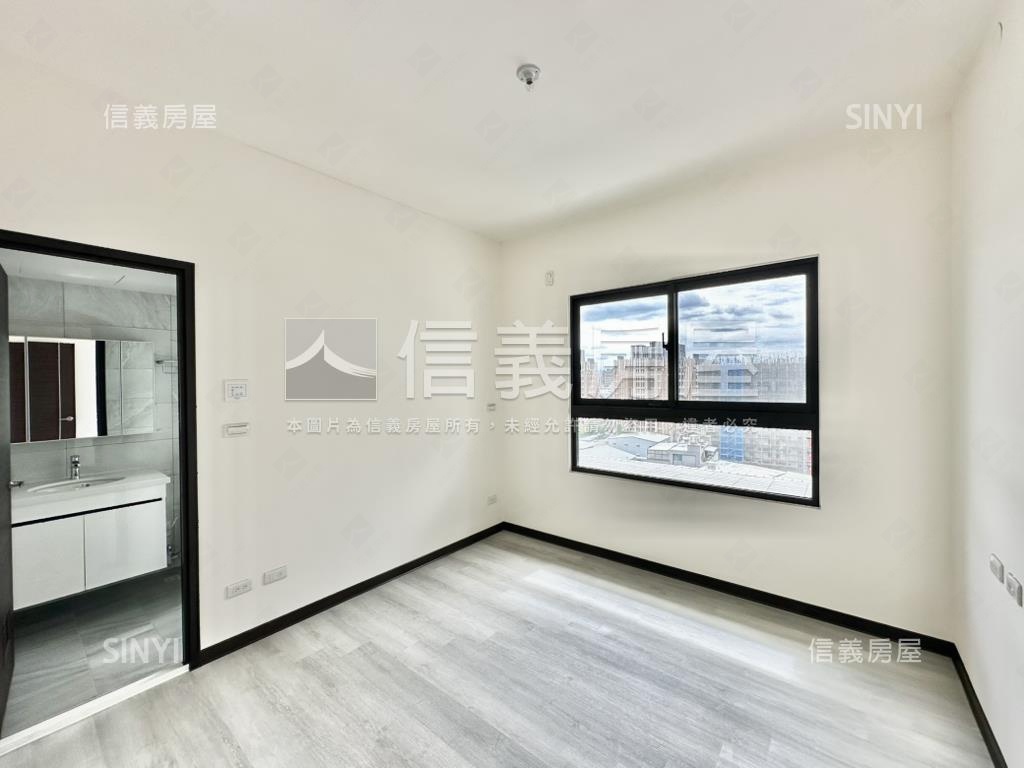 坐北朝南櫻花知殷三房平車房屋室內格局與周邊環境