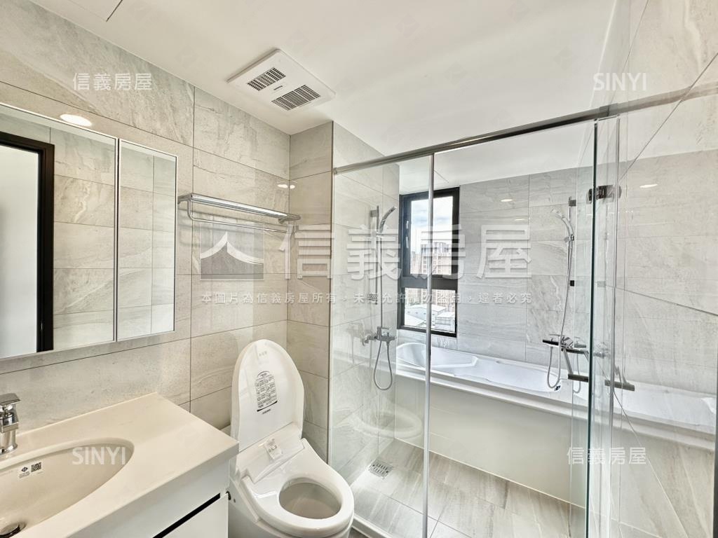 坐北朝南櫻花知殷三房平車房屋室內格局與周邊環境