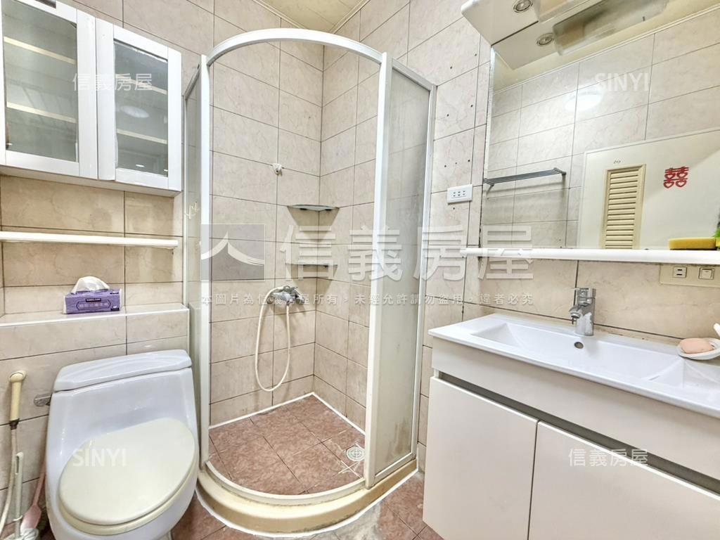 公園旁黎明新村房屋室內格局與周邊環境