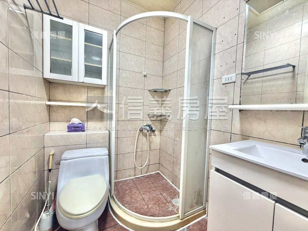 公園旁黎明新村房屋室內格局與周邊環境