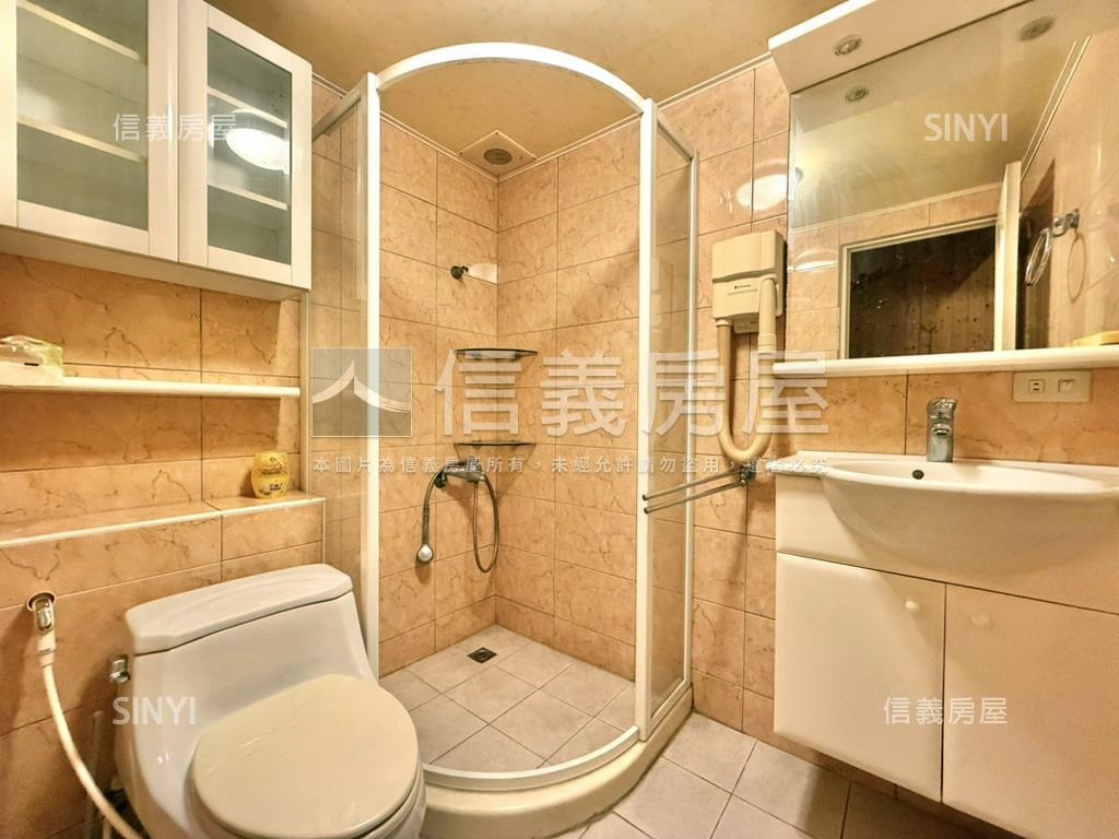 公園旁黎明新村房屋室內格局與周邊環境