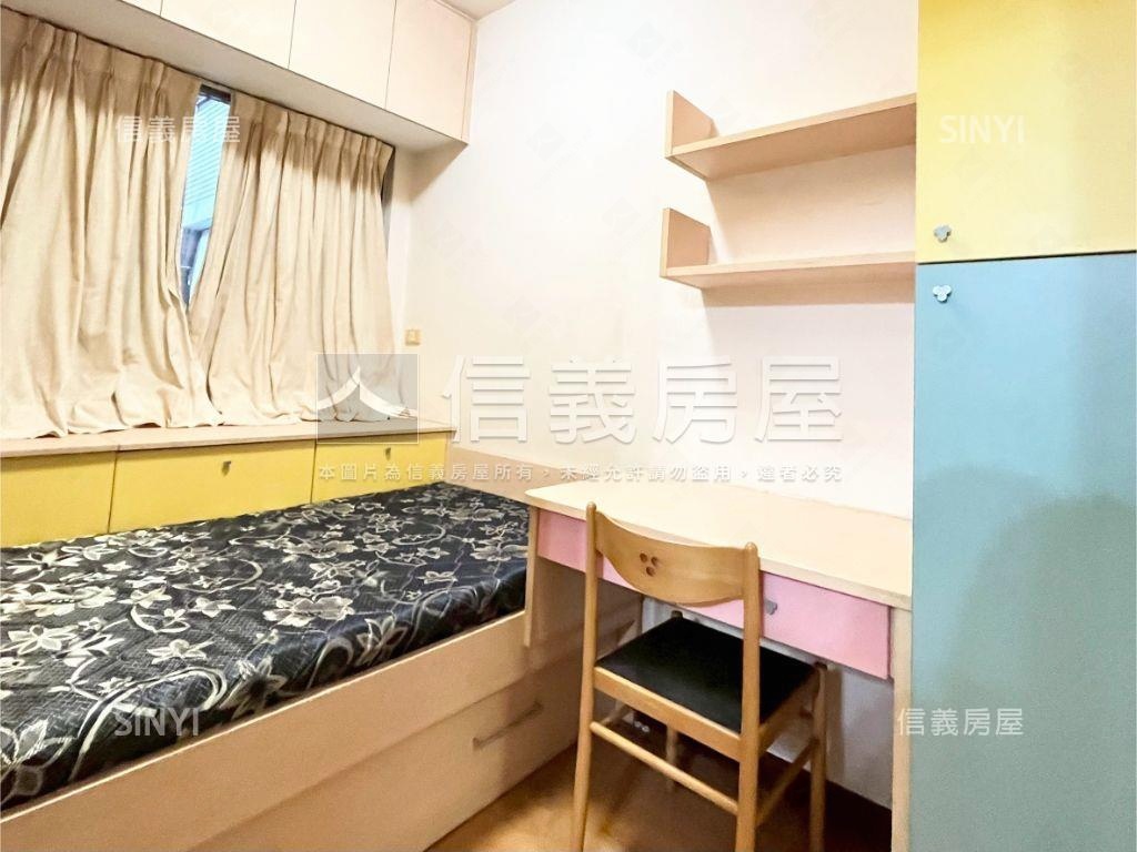 太子國寶☆邊間兩房車位房屋室內格局與周邊環境