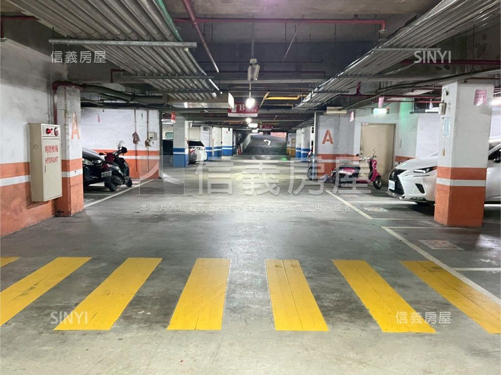 太子國寶☆邊間兩房車位房屋室內格局與周邊環境