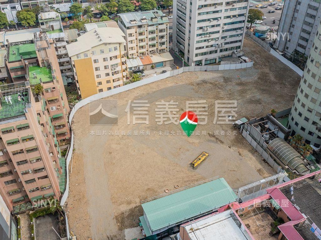 國雄無双Ａ１１稀有高樓戶房屋室內格局與周邊環境