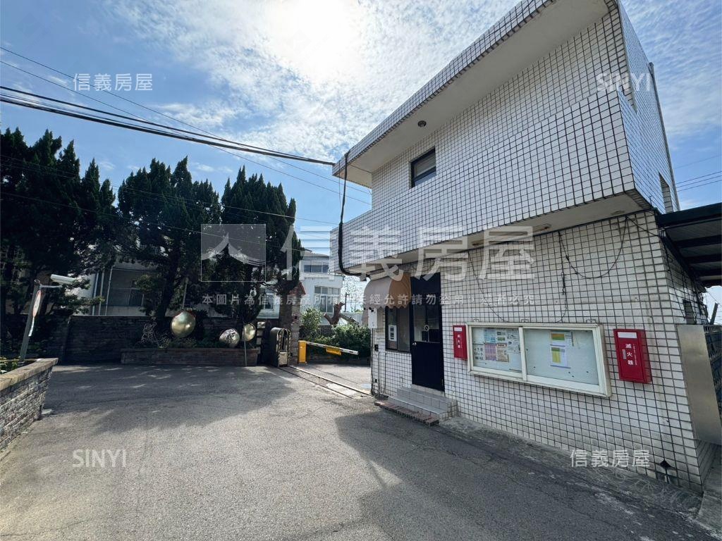 園區寶山華城雙併社區透天房屋室內格局與周邊環境