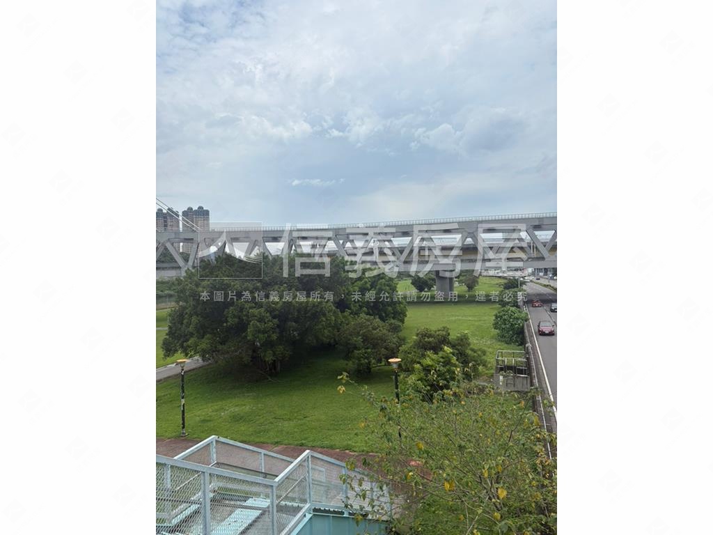 聯上澐朗高樓３房房屋室內格局與周邊環境