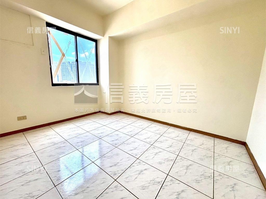 南區核心首購大三房房屋室內格局與周邊環境