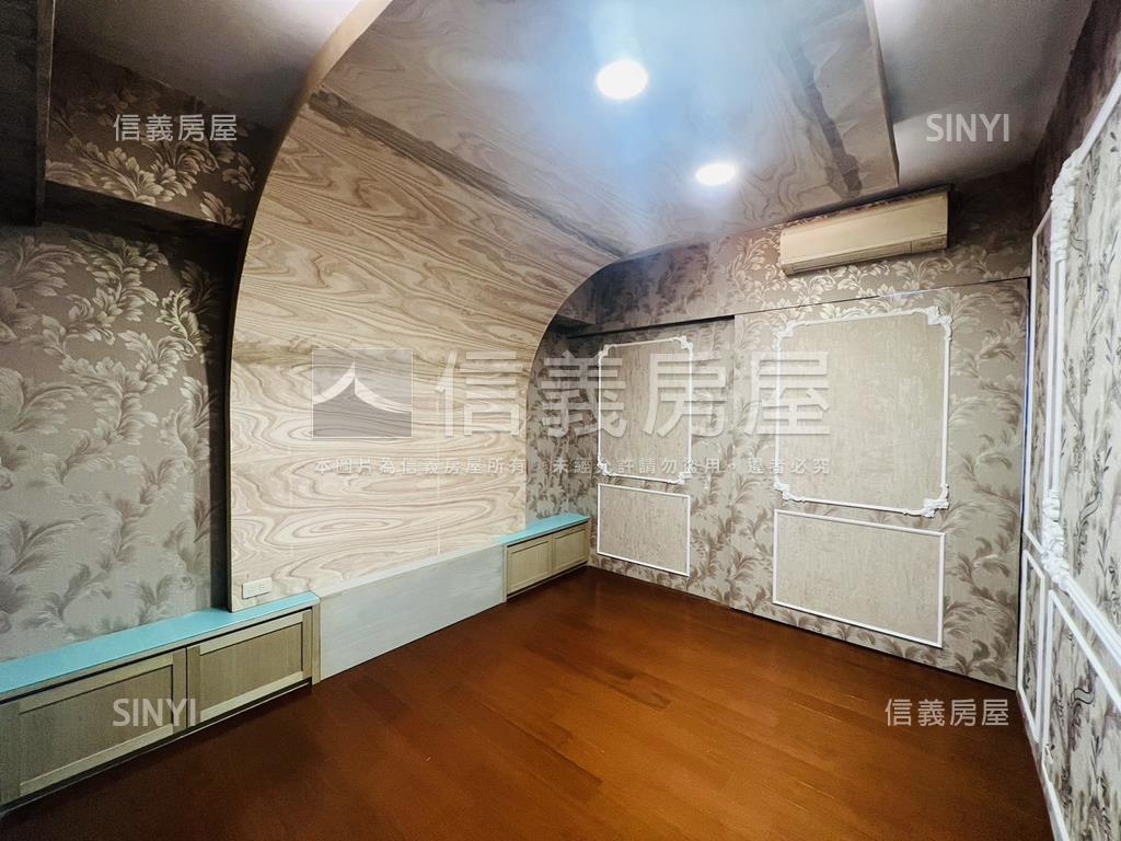 專任！信義區捷運四房電梯房屋室內格局與周邊環境