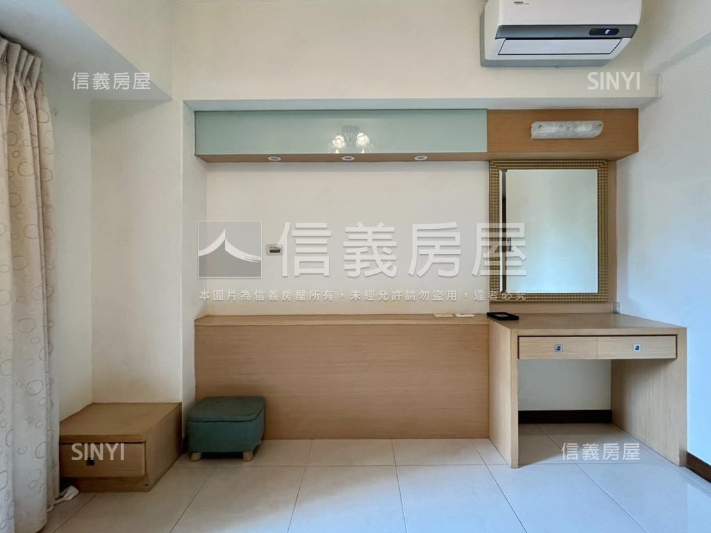 樓中樓挑高！多房平車房屋室內格局與周邊環境