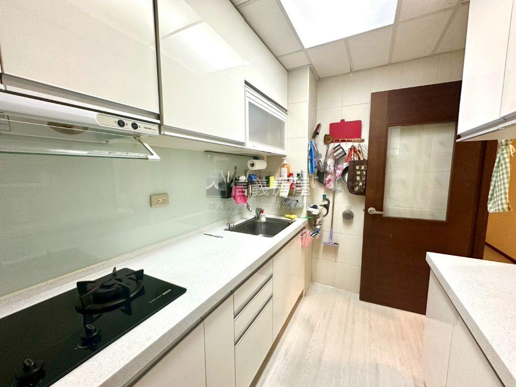 愛迪生溫馨三房房屋室內格局與周邊環境