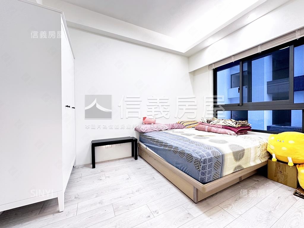 ［林裡］朝南視野三房平車房屋室內格局與周邊環境