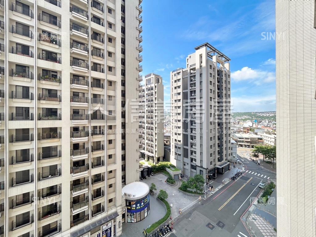 誠售世紀城２＋１美屋房屋室內格局與周邊環境