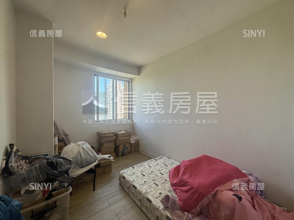 【港都大廈】稀有釋出三房房屋室內格局與周邊環境
