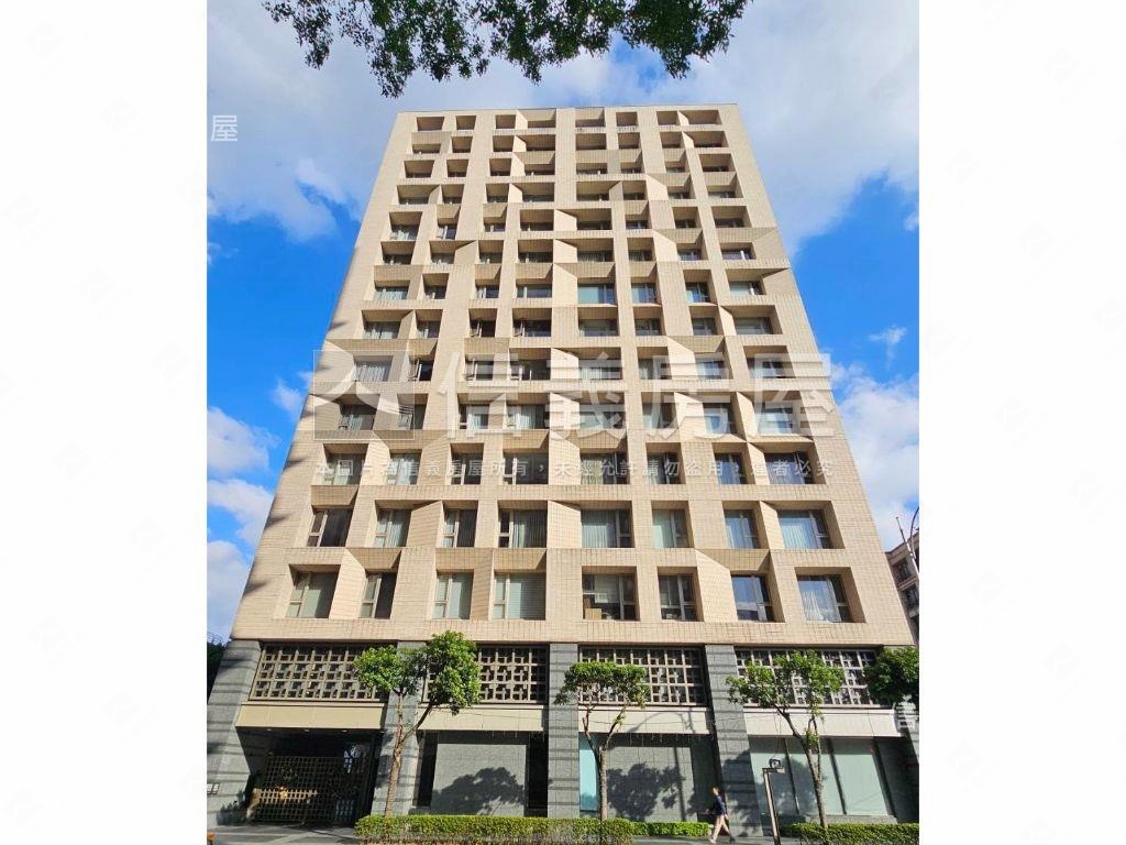 ★忠泰明★樹景美邸雙車位房屋室內格局與周邊環境