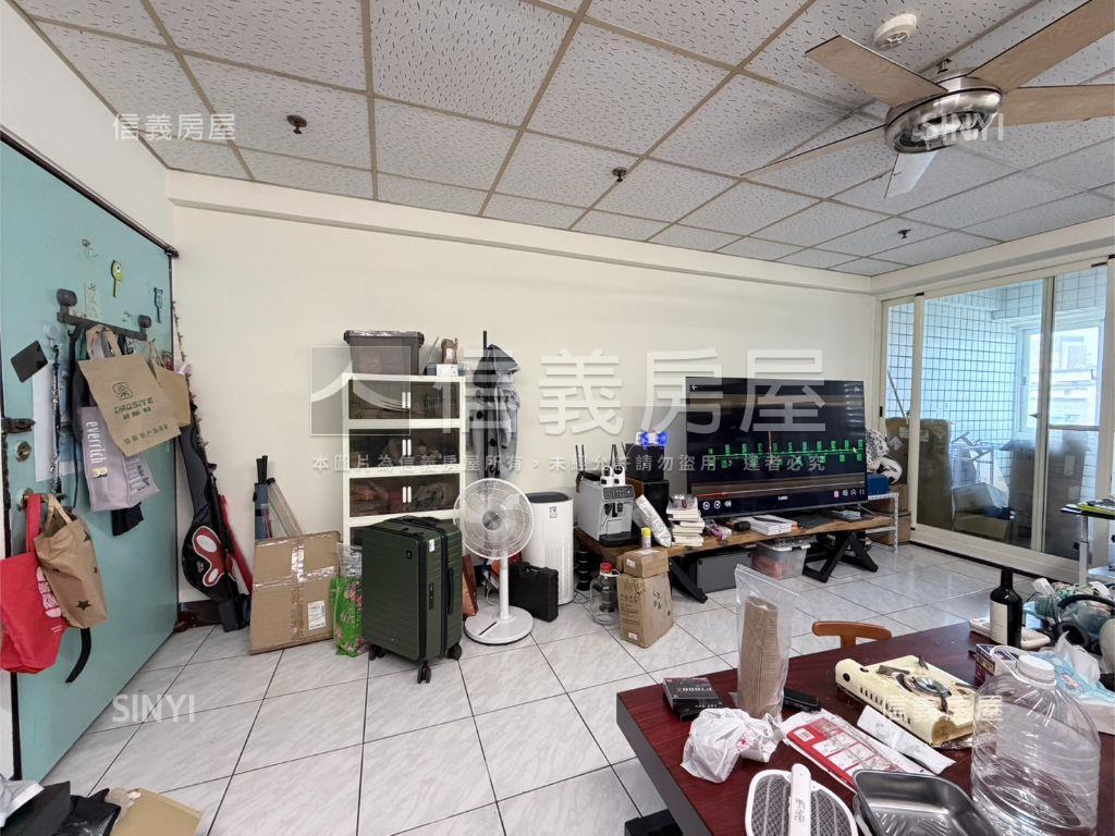 稀有釋出內壢３房車位房屋室內格局與周邊環境