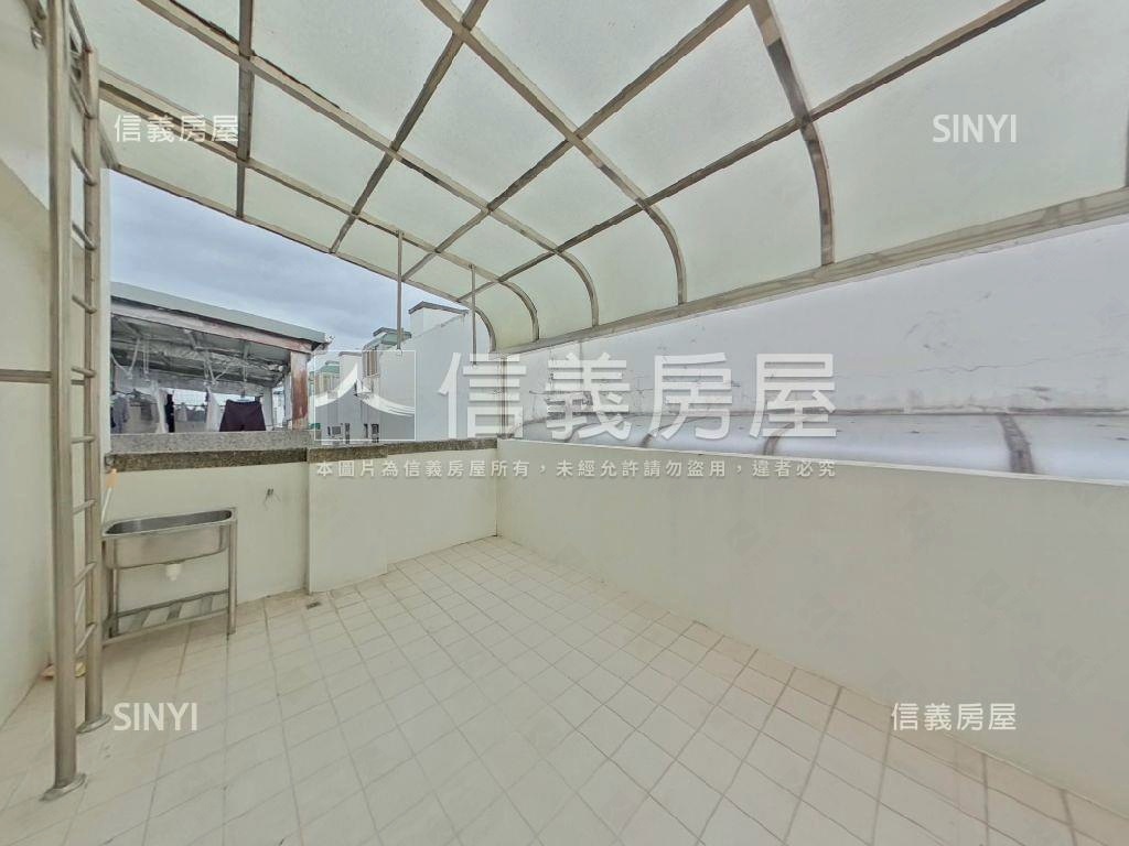 東區震後大地坪美墅房屋室內格局與周邊環境