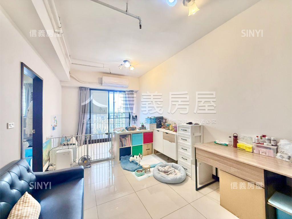 高陞校園兩房車位房屋室內格局與周邊環境