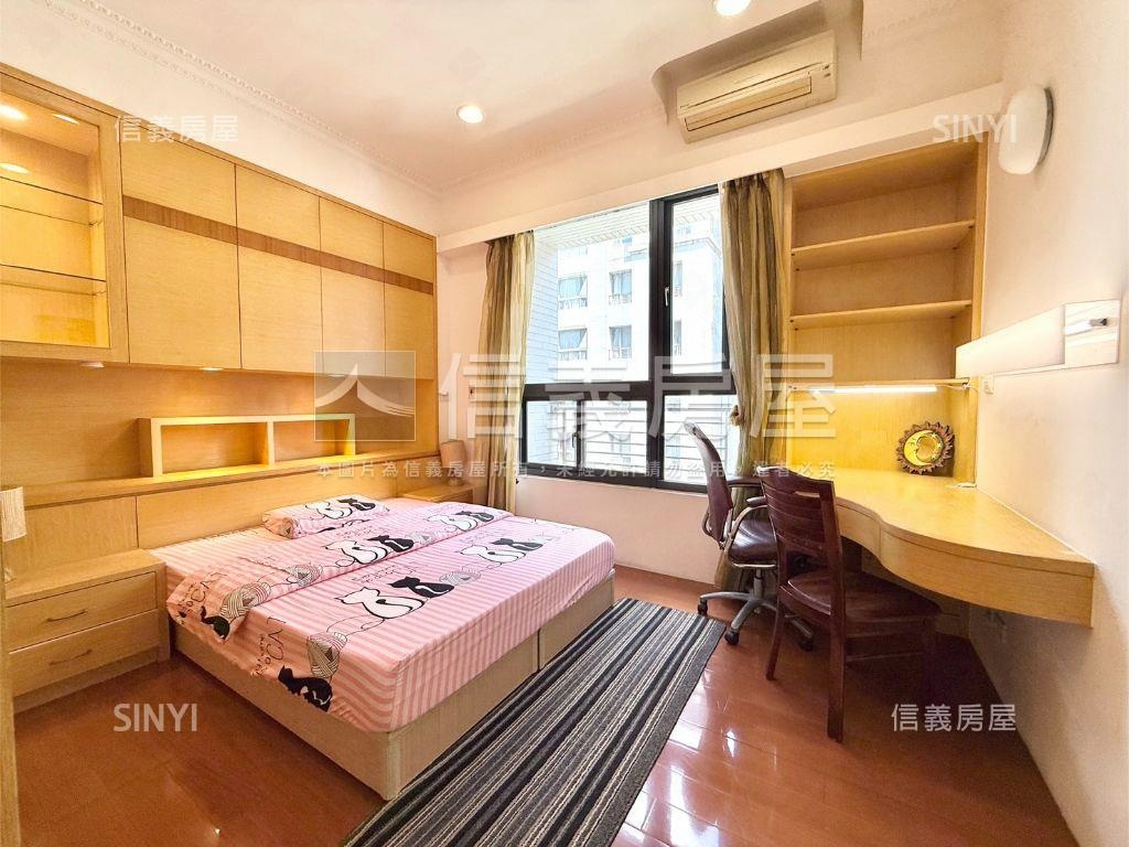 高鐵區｜坤山３房雙車位房屋室內格局與周邊環境