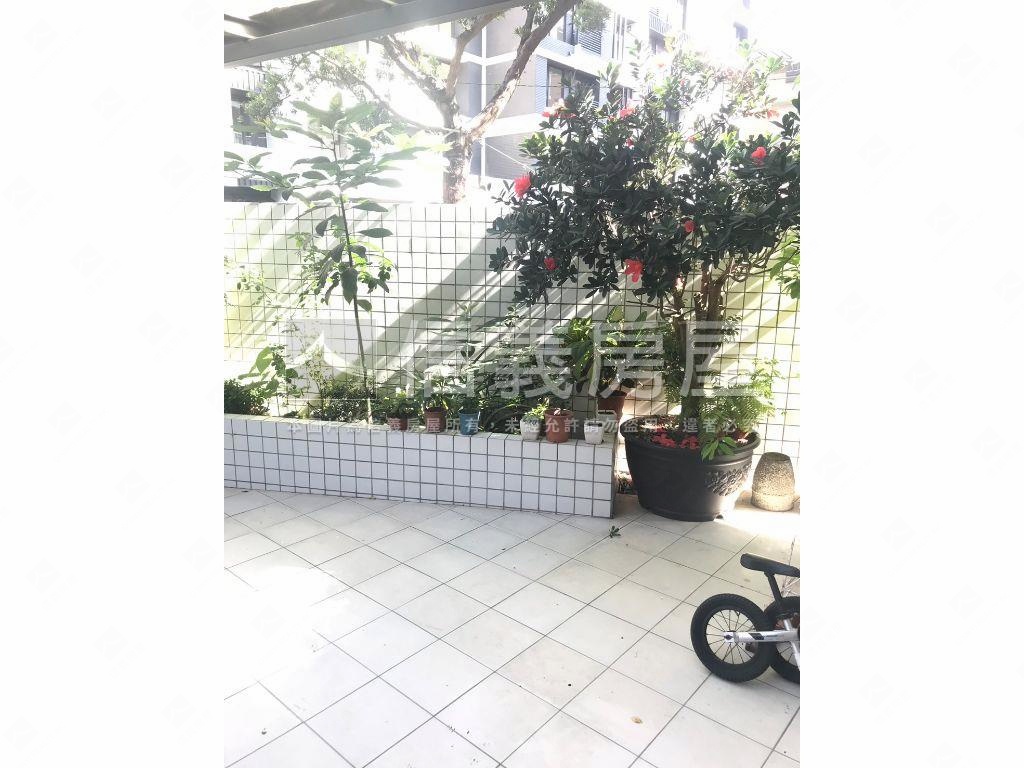 景美庭園樂活車庫一樓房屋室內格局與周邊環境