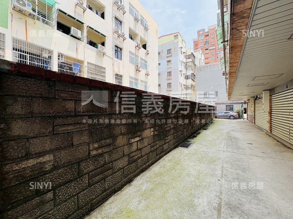 首購體育園生活圈邊間透天房屋室內格局與周邊環境