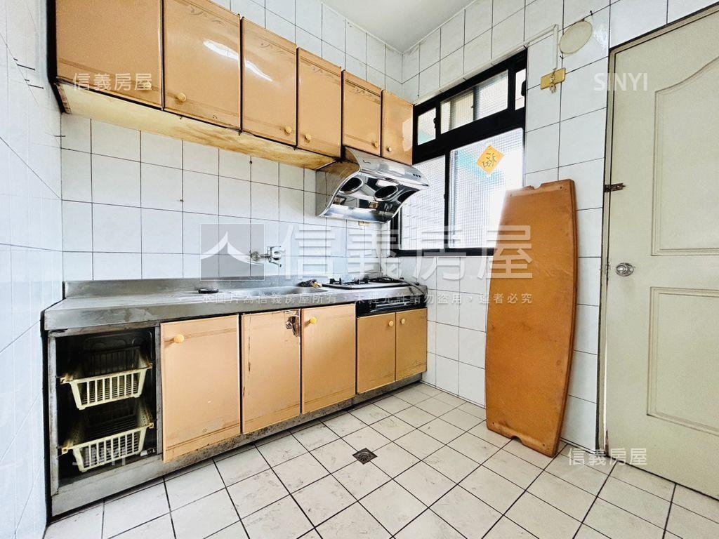 ★新接裕民街電梯三房★房屋室內格局與周邊環境