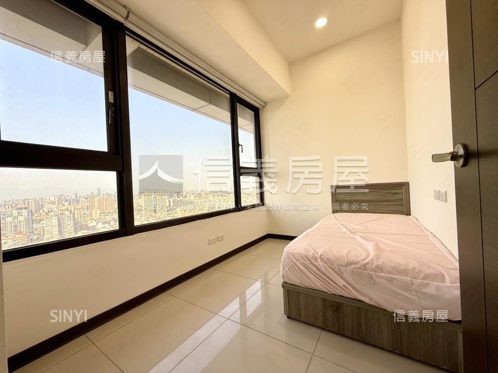 皇翔ＰＡＲＫ．晴空萬里房屋室內格局與周邊環境