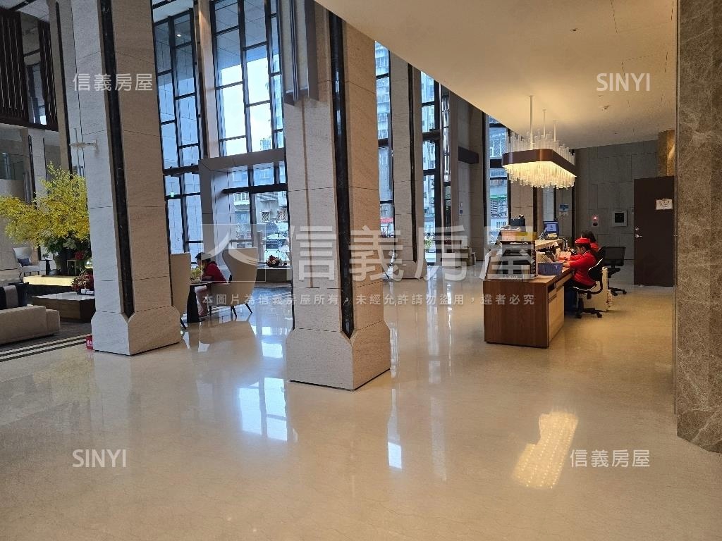 皇翔ＰＡＲＫ．晴空萬里房屋室內格局與周邊環境