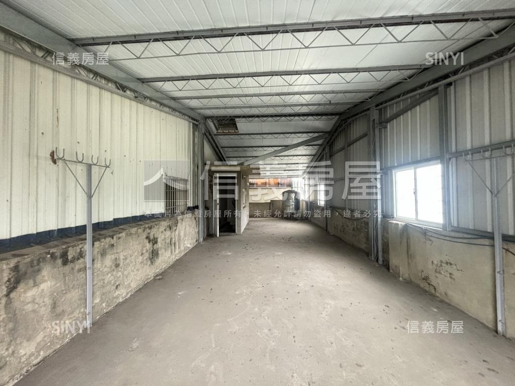 育樂街店面房屋室內格局與周邊環境