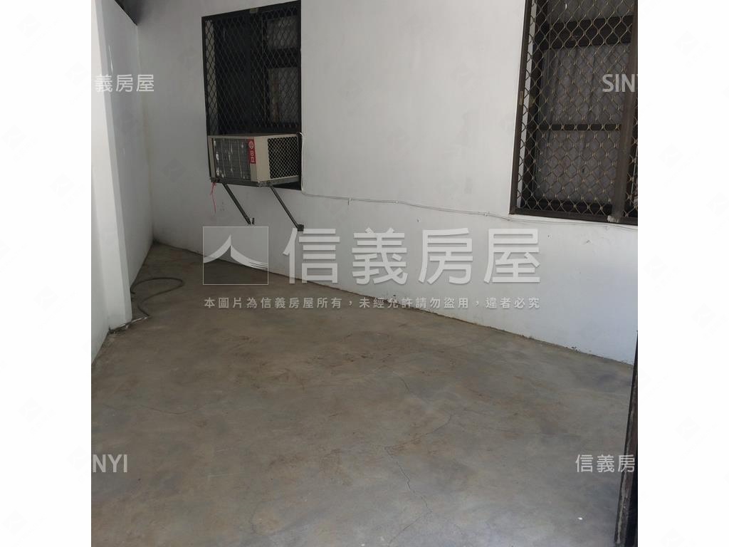 尚仁街大面寬金店房屋室內格局與周邊環境