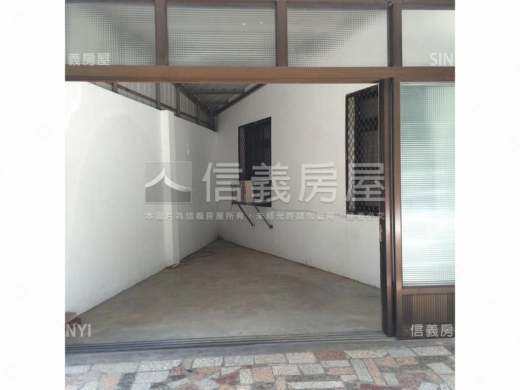 尚仁街大面寬金店房屋室內格局與周邊環境